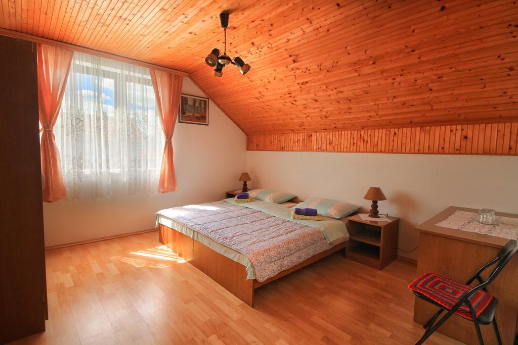Apartman Josipa Drežnik Grad Εξωτερικό φωτογραφία